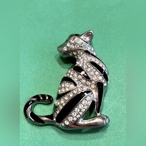 Large VTG Crystal and Enamel Cat Pin